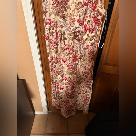 Gal meets Glam tie floral dress 14 - Picture 5 of 14